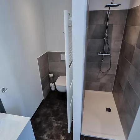 Exklusive Im Zentrum Von * プラウエン